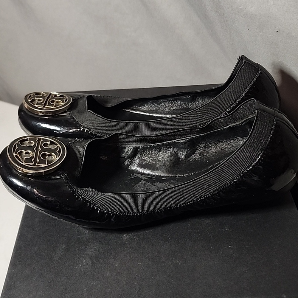 Tory Burch Glossy Black Flats with Gold Accent - Picture 3 of 5